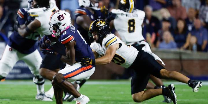 Auburn edged by Missouri 23-17 in double overtime after fast start
