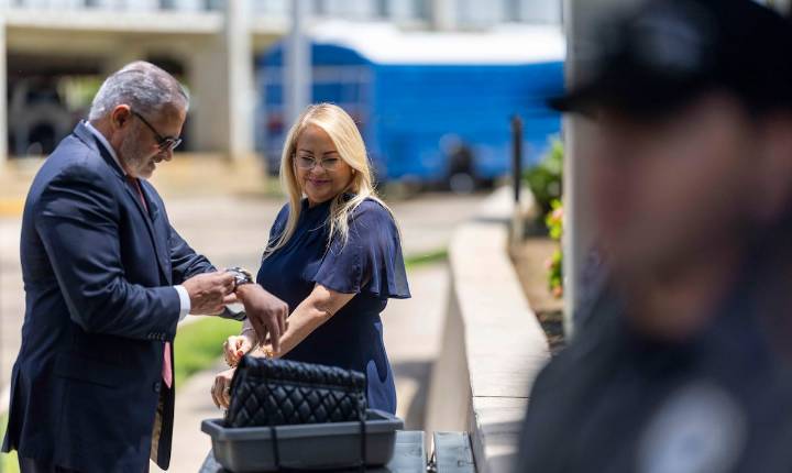 Vista de sentencia de  Wanda Vázquez será en diciembre