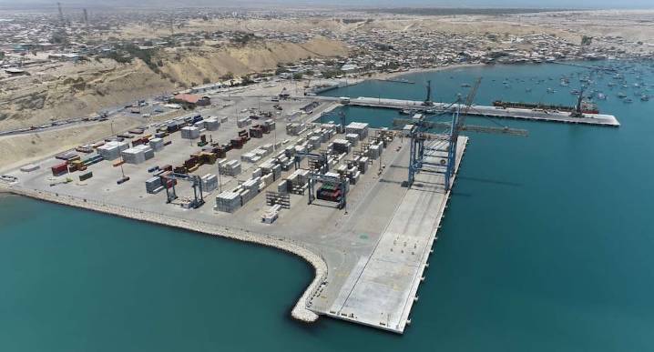 Puerto de Paita detiene operaciones ante actos de protesta de pescadores en el norte