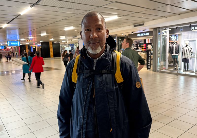 Mandela's grandson returns to South Africa after deportation by Israel