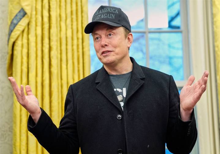 Tesla reports surprise increase in car sales in the third quarter