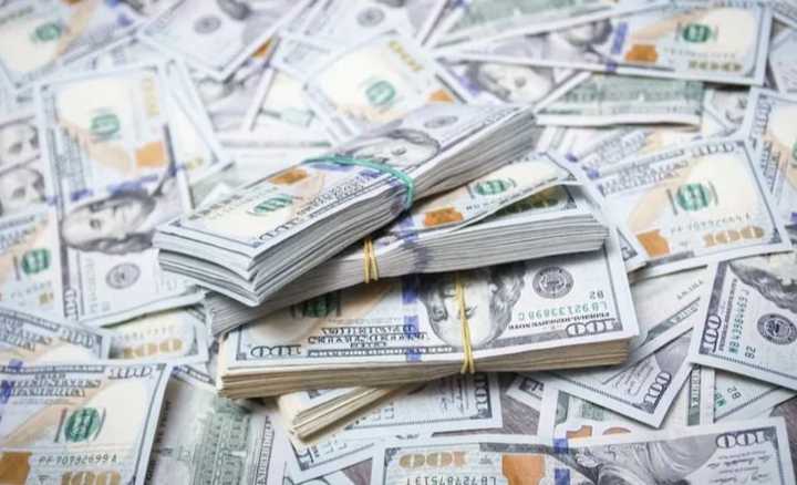 El dólar sigue subiendo y en el BLP volvió a romper la barrera de los 1500 pesos