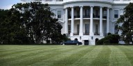 Asesor de Trump dice que no prevén anuncios inminentes de aranceles a Colombia