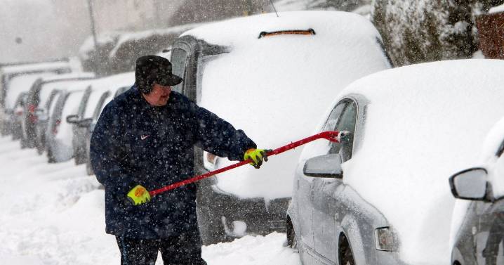 Glasgow council urged to ensure schemes aren't 'shut off' in winter weather