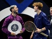 Jannik Sinner se llevó ante Carlos Alcaraz la final de los 6 millones de dólares en el Six Kings Slam