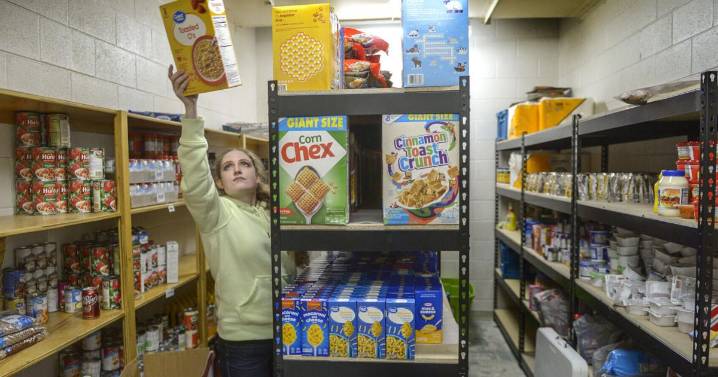 'This is unrelenting': WV feeding centers prep for more need as shutdown persists