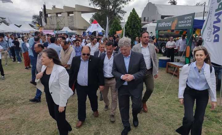 Con la presencia del gobernador Ziliotto, inauguran la Expo Rural