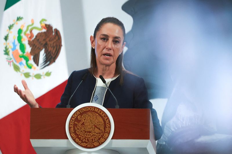 Mexico's Sheinbaum and Trump spoke about pending trade demands