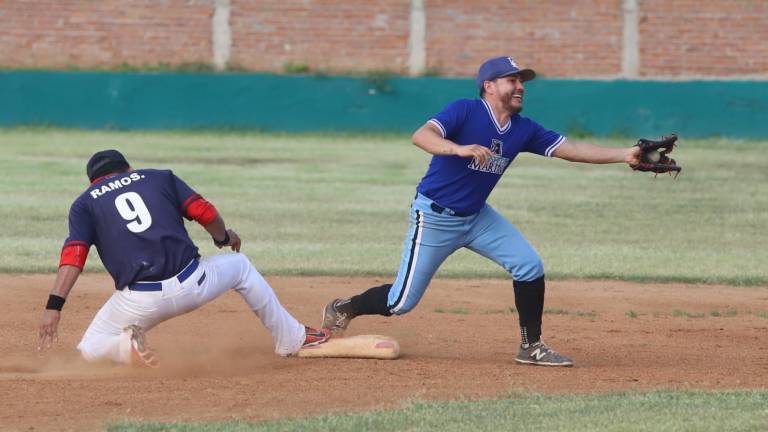 Despacha Distribuidora Villegas a su rival en Liga de Meseros