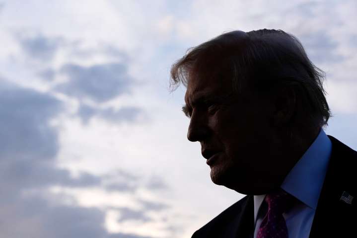 Trump To Federalize Illinois National Guard, Governor Says