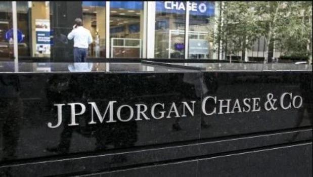 El Riesgo País cayó a 900 puntos tras anuncio del swap
