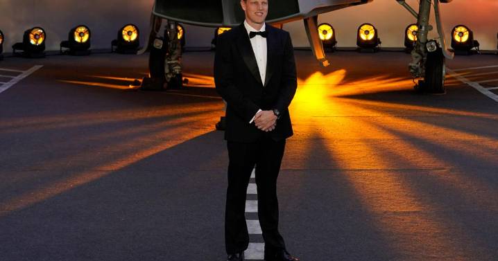 Paramount to lay off 2,000 employees shortly after its merger with Skydance