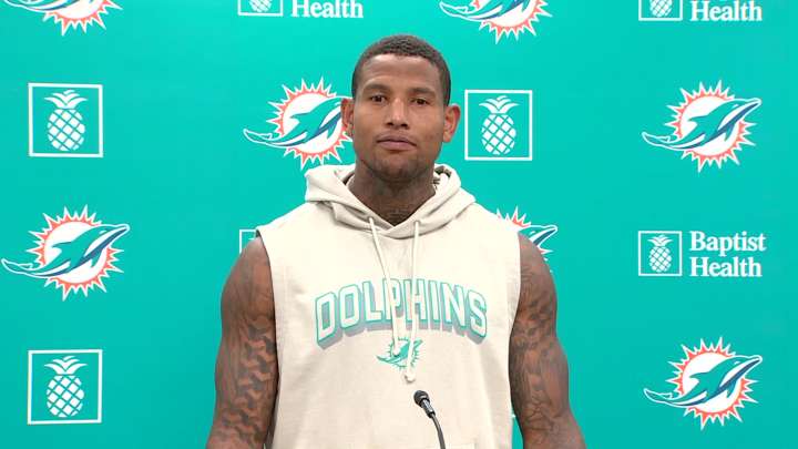 Dolphins place TE Darren Waller on injured reserve with pectoral injury