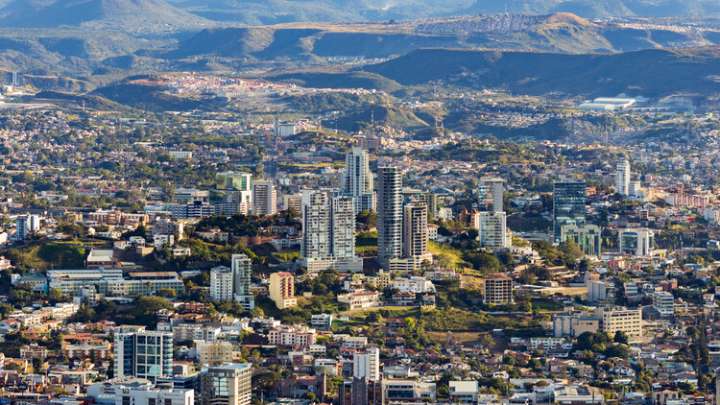 Honduras relegado al cuatro lugar en crecimiento en CA en 2025 y al quinto lugar en 2026 y 2027, según BM