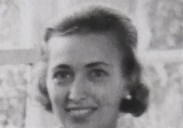 Elizabeth Mertz, a homemaker and biology professor who worked in the CIA, dies at 97