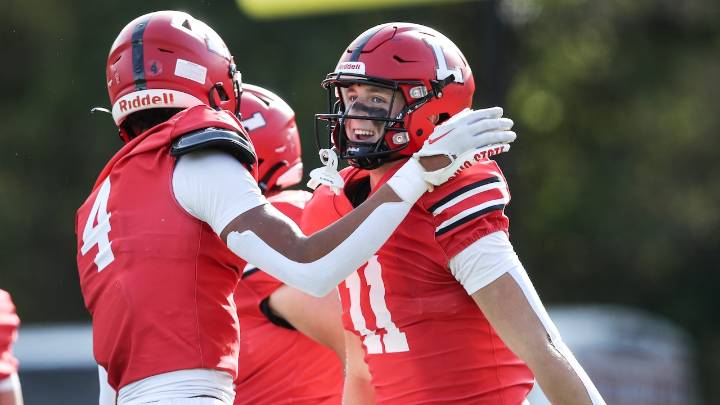 Lawrenceville football extends winning streak to three, blows out Kent (CT)