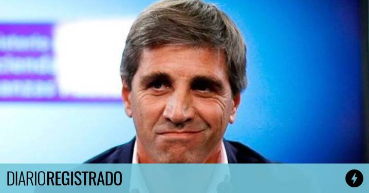 Caputo se hizo el canchero, boqueó de más, y ahora los periodistas lo prenden fuego