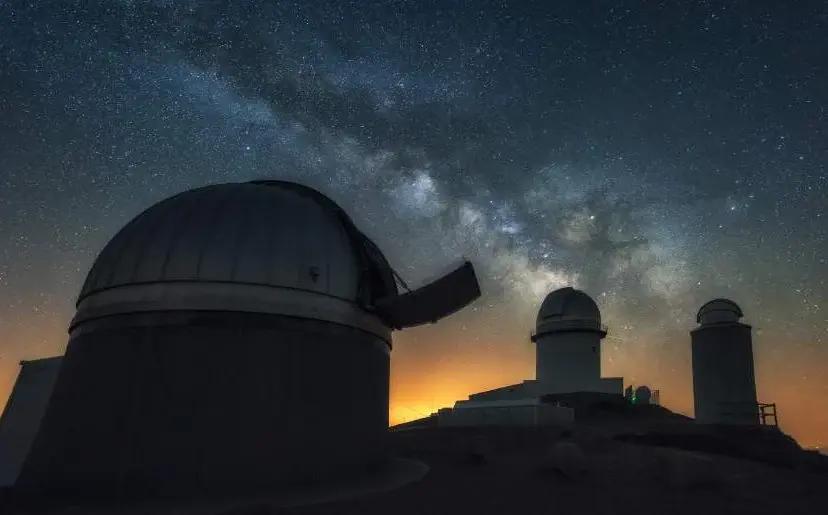 El único observatorio del mundo que mapea el universo está en Aragón y así es