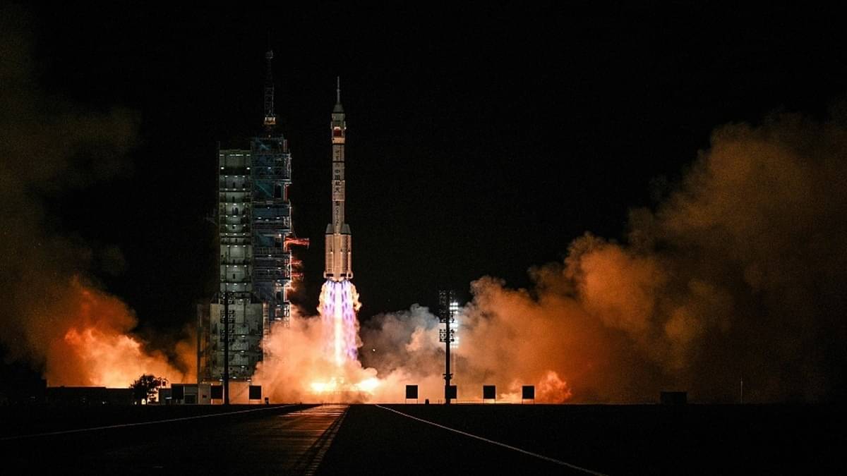 China Launches Shenzhou