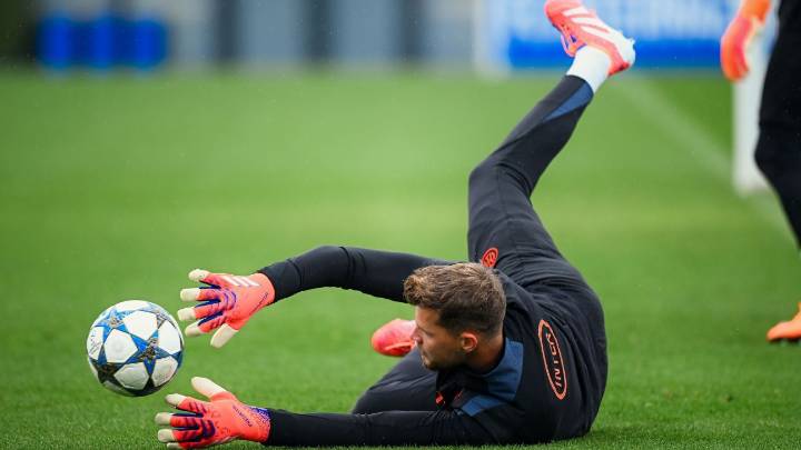 Inter's Josep Martinez involved in crash that kills an 81