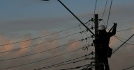 Chile a oscuras: 2025 entre cortes masivos y apagones, cobros indebidos por US$200 millones y una crisis de confianza eléctrica