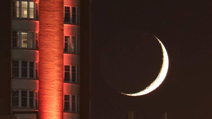 Does Earth have 2 moons? Not exactly. Here's what to know