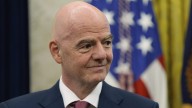 Gianni Infantino anuncia intención de organizar Mundial en Bolivia
