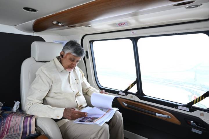 Pics: Chandrababu Visits Cyclone-Hit Areas in Konaseema