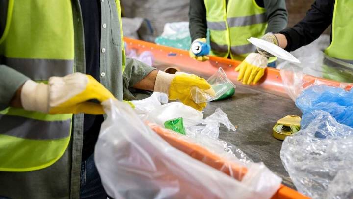 10 millones en ayudas a empresas de Castilla-La Mancha para reducir el uso de plástico