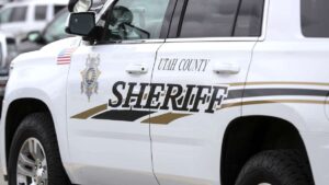 Nurse practitioner arrested, accused of enticing a minor