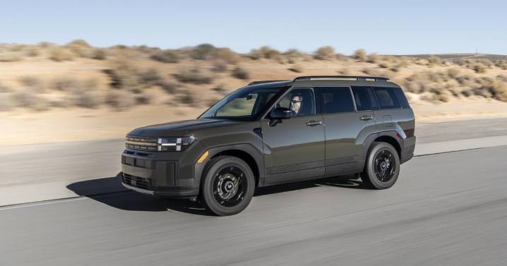 Review: Who wore it best for adventure, 2025 Land Rover Defender 110 or Hyundai Santa Fe XRT?