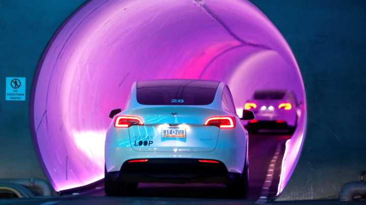 Vegas Loop gets approval to bring Teslas up for air