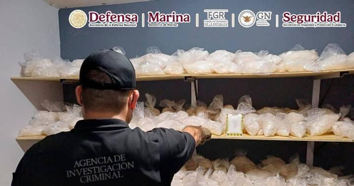 Incautan casi 400 kg y 170 lts de metanfetamina en Sinaloa