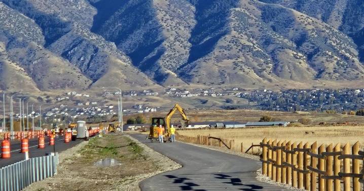 Gov. Cox unveils master plan for 3,100-mile Utah Trail Network