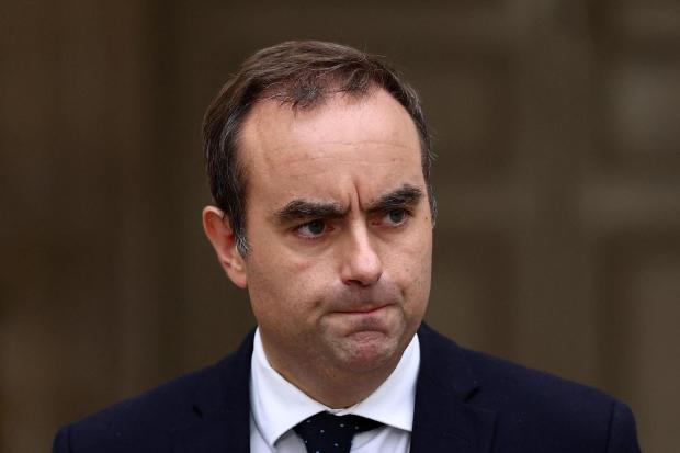 French PM resigns hours after naming government, plunging France further into political chaos