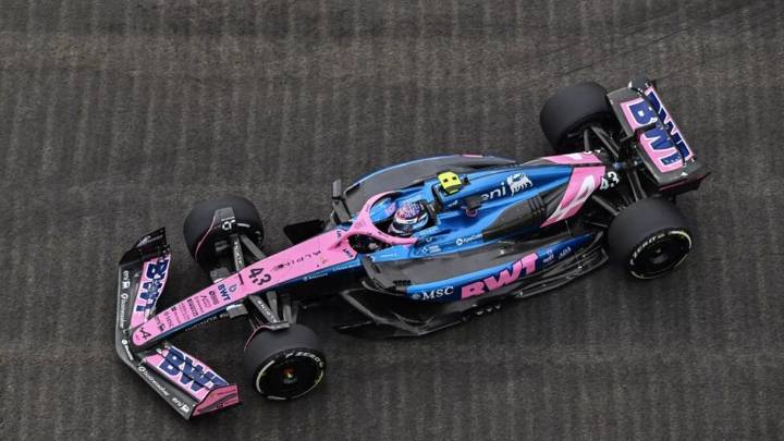 Colapinto ya corre en el Gran Premio de Singapur: largó en el puesto 16