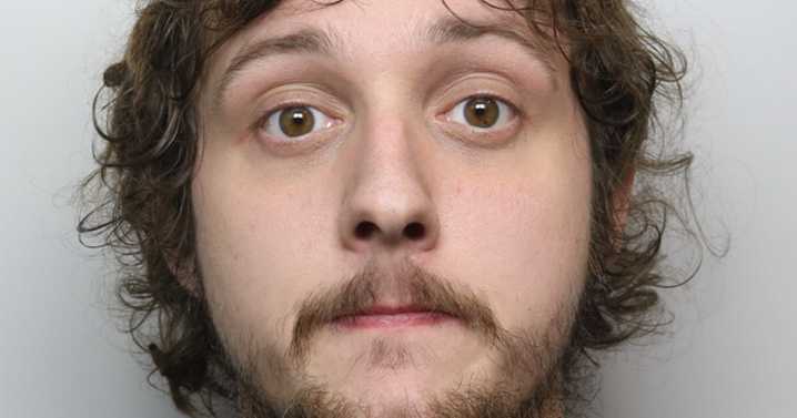 Stalker sent victim 135 messages telling them to leave partner