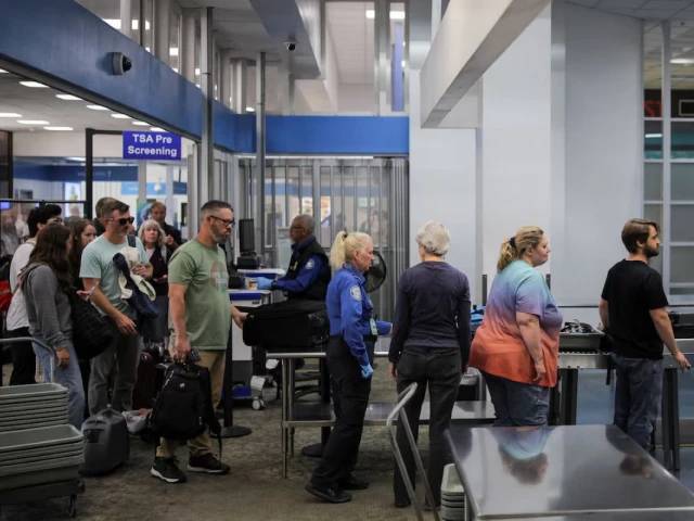US to expand facial recognition at borders to track non