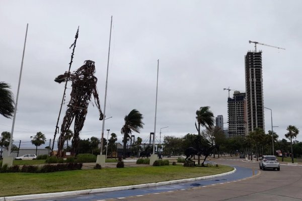 QUE PASÓ! Piden explicaciones al Intendente por el monumento a Andresito