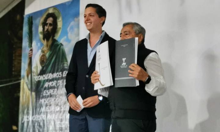 Dan certeza jurídica a feligreses de la Parroquia San Judas Tadeo y de la Santa Cruz