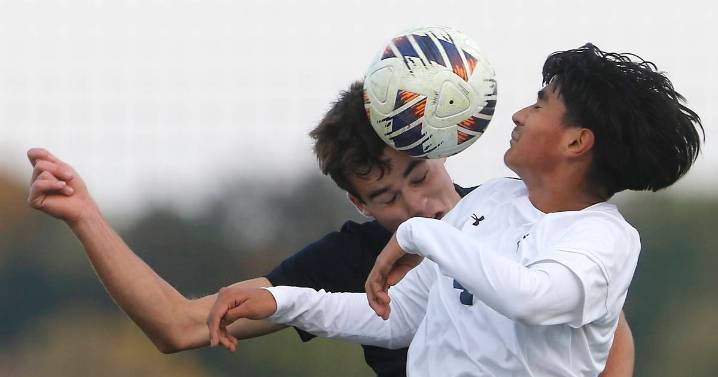 Photos: Richmond-Burton vs. F.W. Parker ib a Class 1A Johnsburg Sectional semifinal boys soccer – Shaw Local