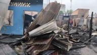 Loreto: 14 familias pierden sus casas tras incendio en Punchana