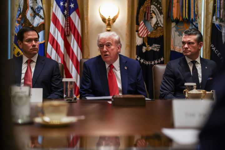Trump enaltece el "Día de Colón" ante "borrado de la historia" de la "izquierda radical"