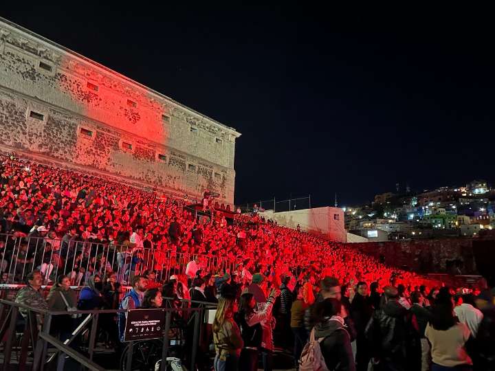 Más de 60 mil disfrutan del Cervantino en su segunda semana