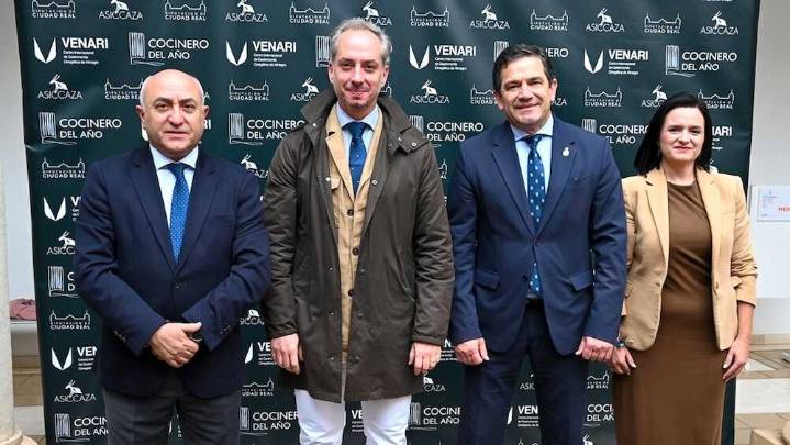Valverde reafirma el compromiso de la Diputación de Ciudad Real con la caza
