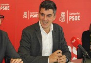 Fernández (PSOE) acusa al PP de gobernar Santander "como su cortijo, sin planificación, sin diálogo ni rumbo"