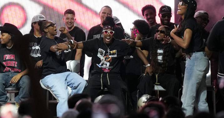 Aces celebrate third WNBA championship in four years with parade on Las Vegas Boulevard