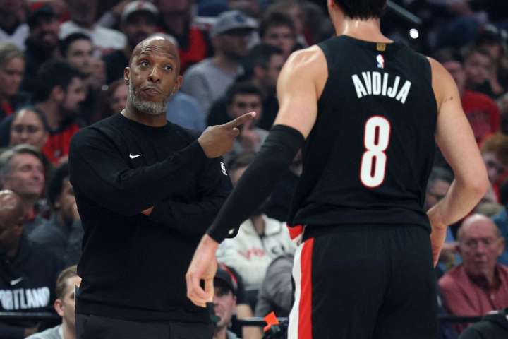 NBA's Chauncey Billups, Terry Rozier among dozens arrested in sweeping illegal gambling probe
