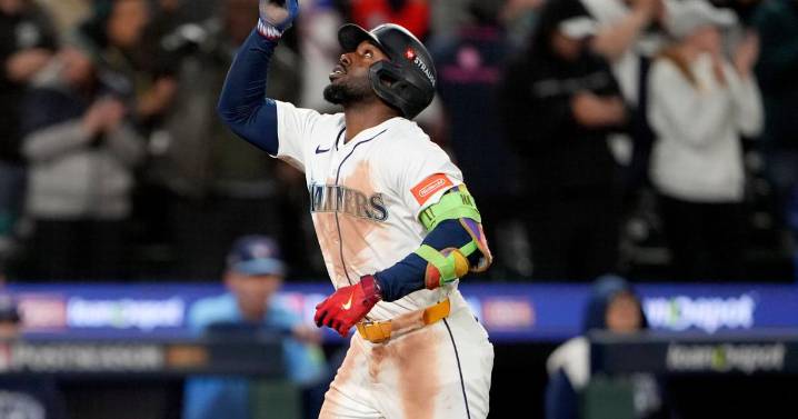 Arozarena dropped to fifth by Mariners for ALCS Game 5 as Rodríguez moved back to leadoff spot