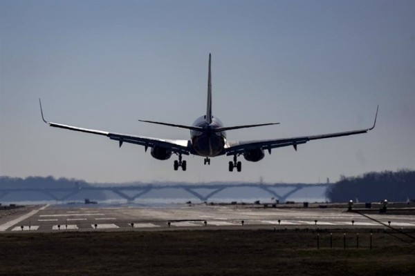 Desborda corrupción a agencia aeronáutica